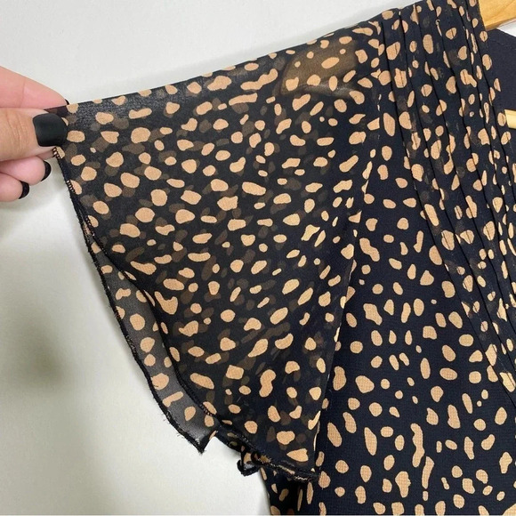 ✨NWT Urban Outfitters UO Black Tan Printed Rosalee V-Neck Mini Dress Size Small - Picture 6 of 11